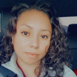 Meet your Posher, Daniela